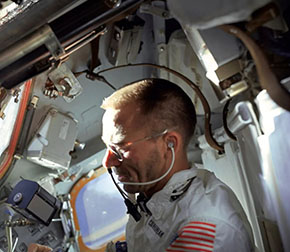 转载NASA官网：太空笔、铅笔以及NASA到底在太空用什么笔